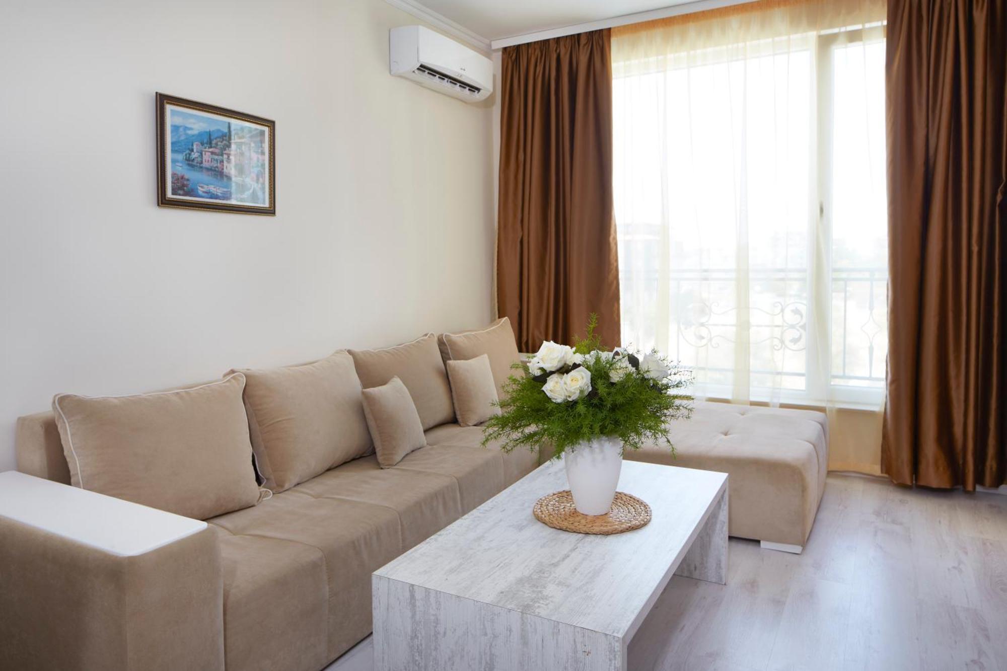 Villa Sardinia And Spa สวิติ วลัส ภายนอก รูปภาพ