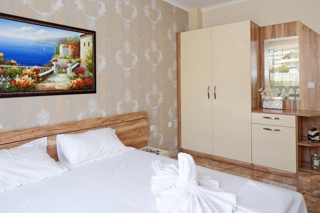 Villa Sardinia And Spa สวิติ วลัส ภายนอก รูปภาพ
