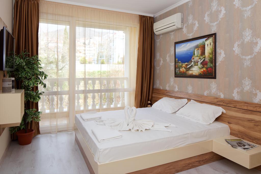 Villa Sardinia And Spa สวิติ วลัส ภายนอก รูปภาพ