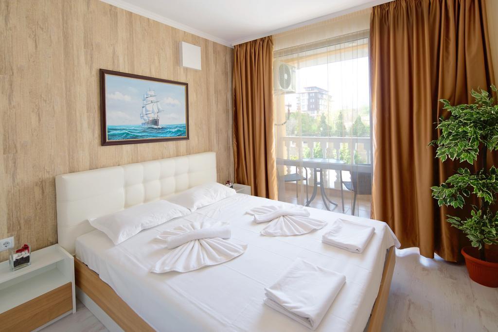Villa Sardinia And Spa สวิติ วลัส ภายนอก รูปภาพ
