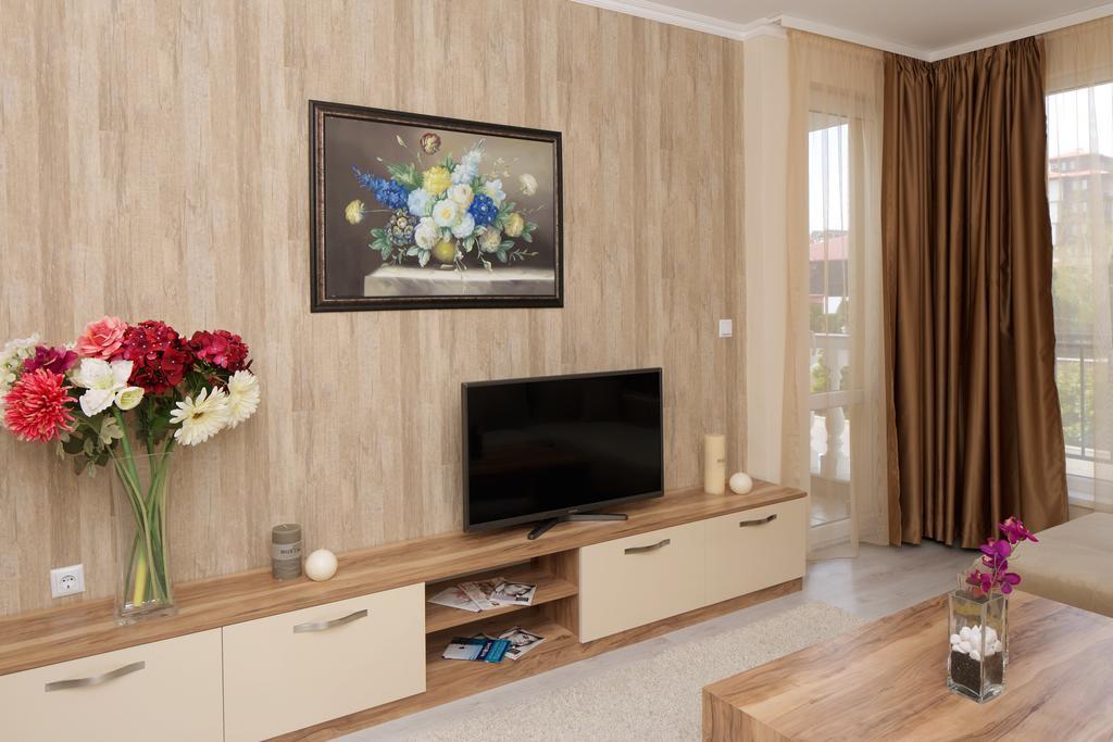 Villa Sardinia And Spa สวิติ วลัส ภายนอก รูปภาพ